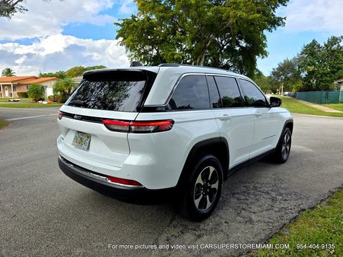 Used 2022 Jeep Grand Cherokee Limited 4xe image 20