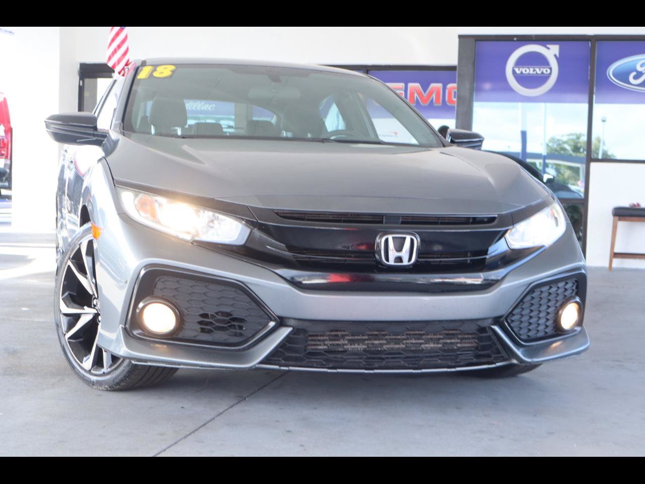 Used 2018 Honda Civic Sport image 1