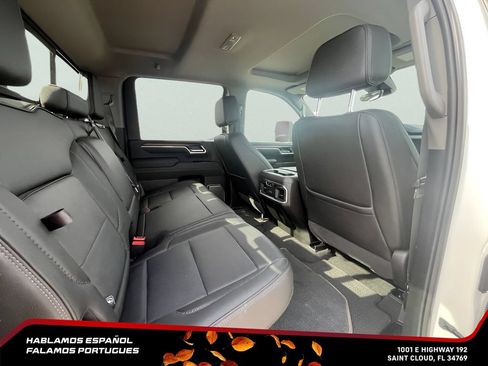 Used 2025 GMC Sierra 3500 Denali w/ Denali Reserve Package AWD/4WD image 19