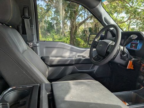 Used 2024 Ford F150 STX w/ Mobile Office Package RWD image 18
