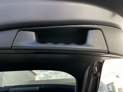 Used 2024 Toyota RAV4 XLE image 43