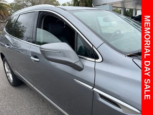 Used 2020 Buick Enclave Essence FWD image 16