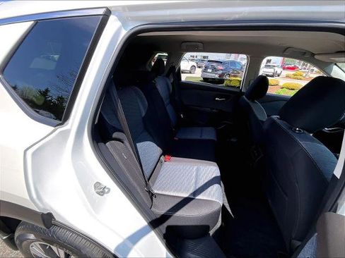 Certified 2023 Nissan Rogue SV AWD/4WD image 16