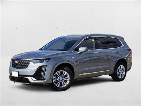 New 2025 Cadillac XT6 Luxury image 1