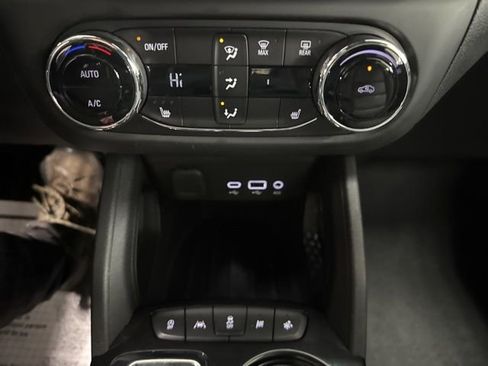 Used 2023 Chevrolet TrailBlazer ACTIV w/ Convenience Package FWD image 33