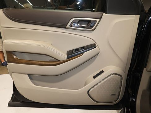 Used 2019 GMC Yukon Denali w/ Open Road Package image 13