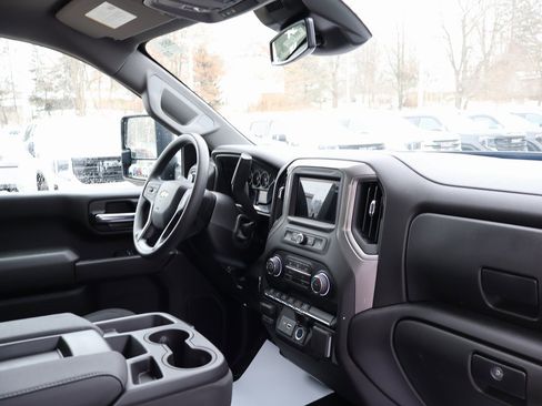 New 2026 Chevrolet Silverado 3500 W/T image 39