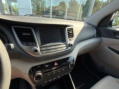 Used 2018 Hyundai Tucson SEL AWD/4WD image 8