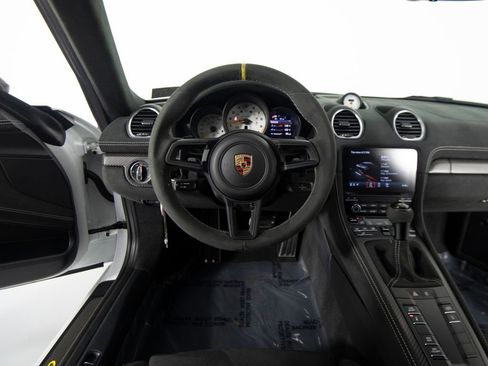 Certified 2023 Porsche 718 Cayman GT4 RS w/ Weissach Package image 18