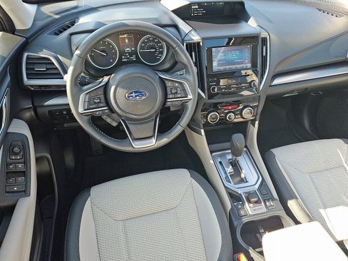 Used 2022 Subaru Forester Premium image 11