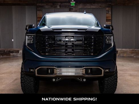 Used 2025 GMC Sierra 1500 Denali Ultimate image 4