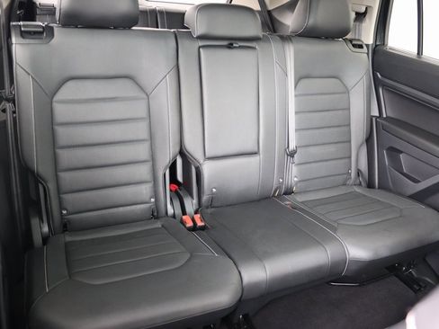 Used 2021 Volkswagen Atlas SEL image 10