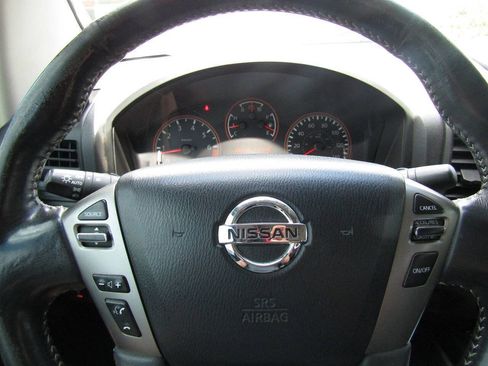 Used 2014 Nissan Titan PRO-4X AWD/4WD image 12