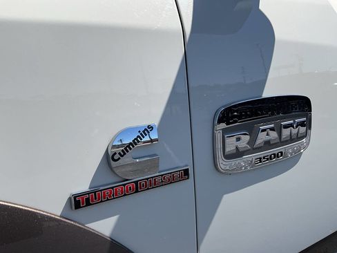 Used 2018 RAM 3500 Laramie Longhorn AWD/4WD image 38