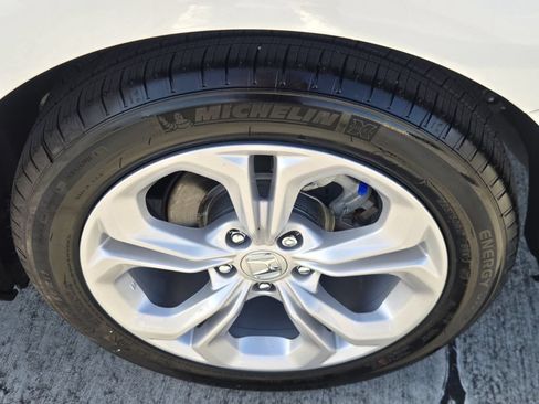 Used 2025 Honda Accord LX image 9