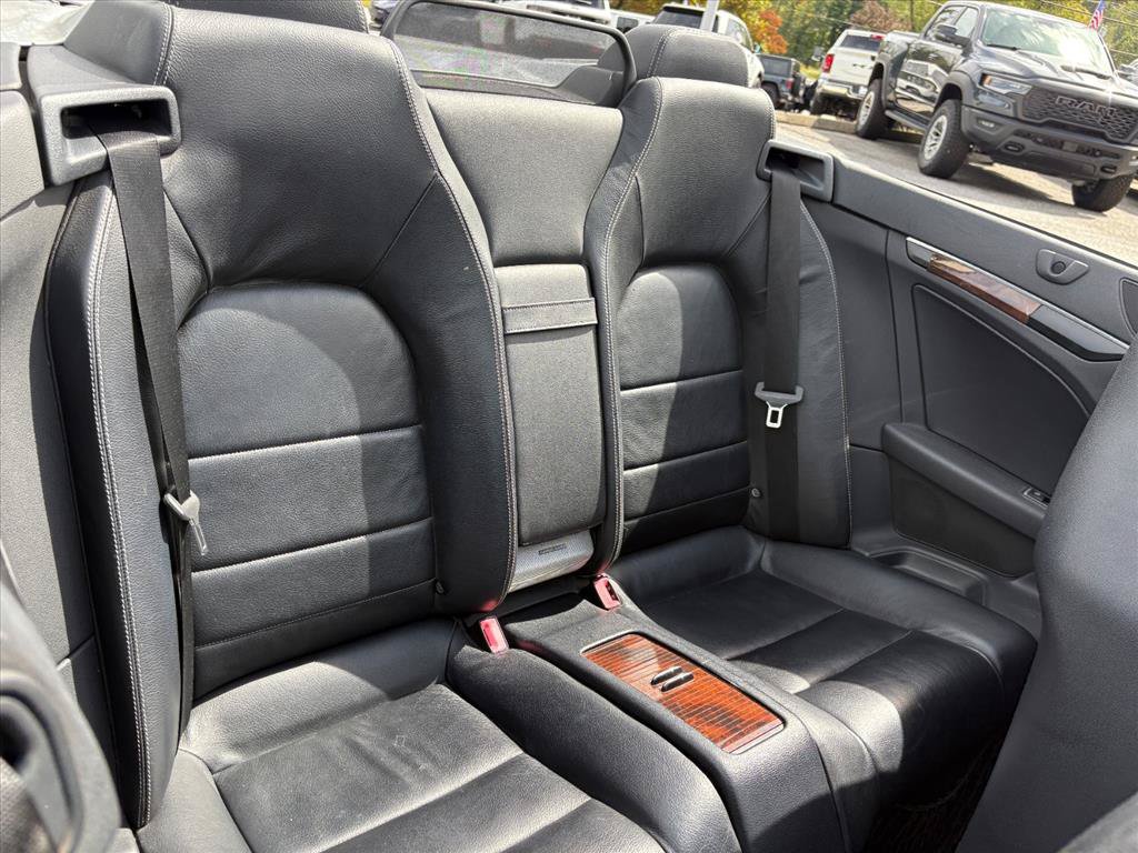 Used 2011 Mercedes-Benz E 350 Cabriolet image 18