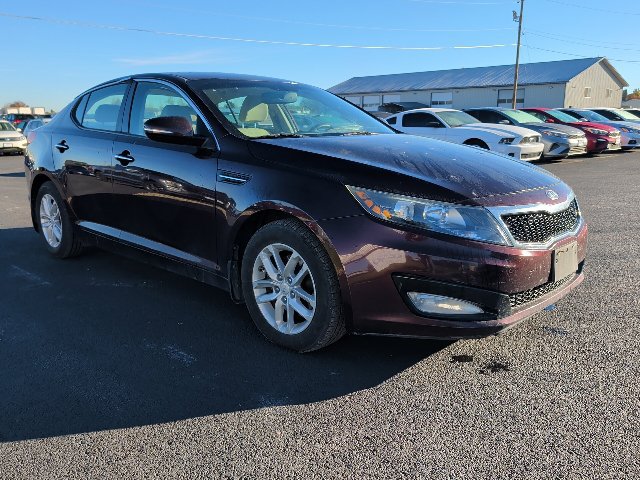 Used 2013 Kia Optima LX w/ Convenience Plus Pkg FWD image 2