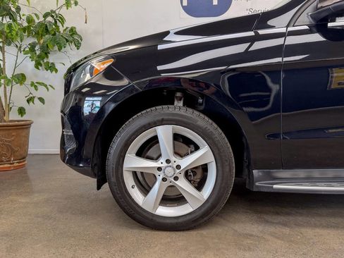 Used 2016 Mercedes-Benz GLE 350 4MATIC image 7