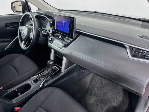 Used 2023 Toyota Corolla Cross LE FWD image 29