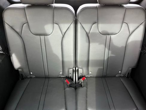 Used 2024 Kia Sorento X-Line EX image 13
