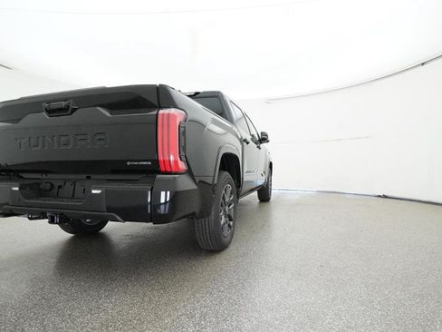 New 2025 Toyota Tundra Platinum AWD/4WD image 45