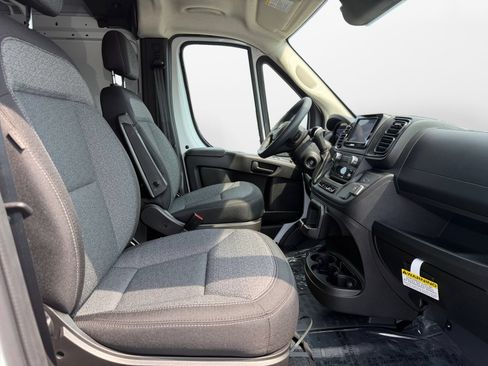 New 2026 RAM ProMaster 2500 w/ Convenience Group FWD image 17
