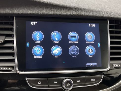 Certified 2018 Buick Encore Preferred FWD image 18