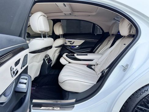 Used 2018 Mercedes-Benz S 63 AMG S 4MATIC Sedan image 29