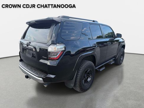 Used 2023 Toyota 4Runner TRD Off-Road Premium w/ Moonroof Package AWD/4WD image 5