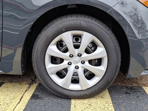 Used 2026 Toyota Corolla LE image 8