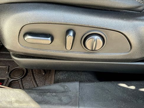 Used 2021 Buick Encore GX Select image 34