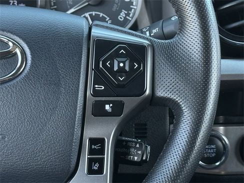 Used 2020 Toyota Tacoma Limited image 14