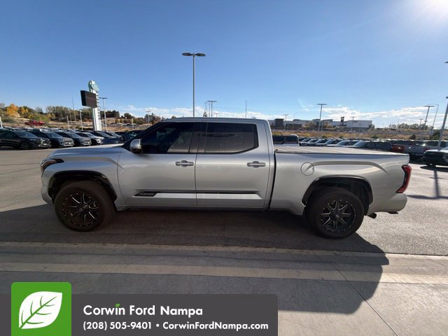 Used 2022 Toyota Tundra Platinum w/ Advanced Package AWD/4WD image 4