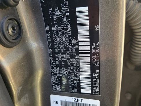 Used 2011 Toyota Tundra 4x4 Double Cab w/ Tow Pkg image 28