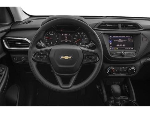 Used 2023 Chevrolet TrailBlazer LT FWD image 11