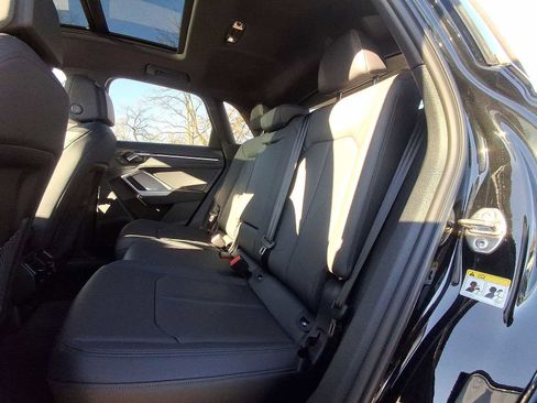 Used 2025 Audi Q3 2.0T Premium w/ Convenience Package image 20