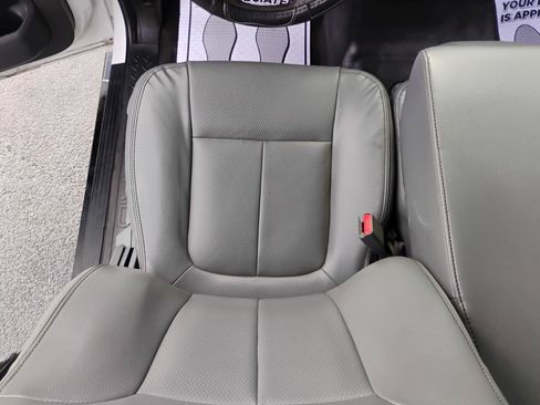 Used 2013 Ford F150 XL w/ Mid Equipment Group RWD image 50