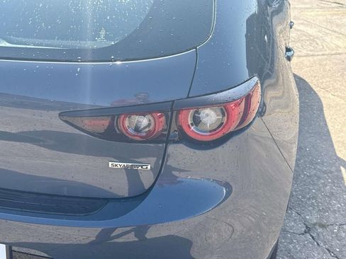 New 2026 MAZDA MAZDA3 Carbon image 9