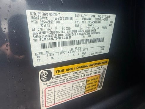 Used 2022 Lincoln Navigator Reserve image 6