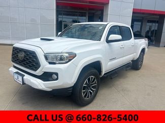 Used 2020 Toyota Tacoma TRD Sport w/ TRD Premium Sport Package AWD/4WD video 2