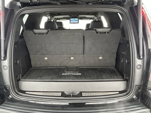 Used 2020 Cadillac Escalade Platinum w/ Escalade Sport Edition image 40
