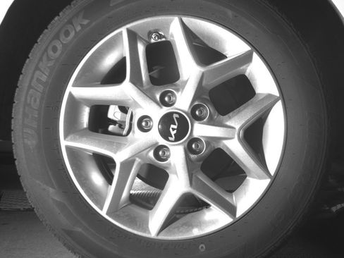 Used 2025 Kia Soul LX w/ LX Technology Package FWD image 15