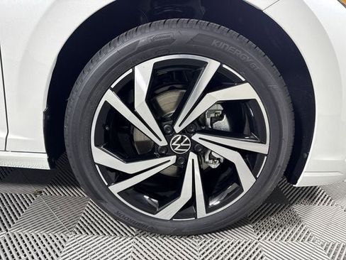 New 2026 Volkswagen Jetta SEL image 9