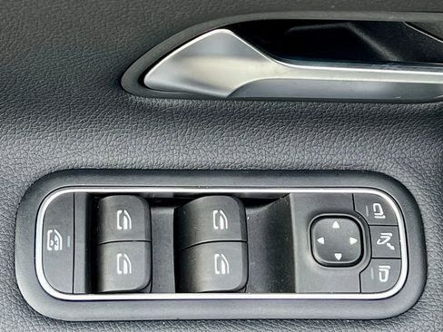 Certified 2023 Mercedes-Benz CLA 250 4MATIC image 27