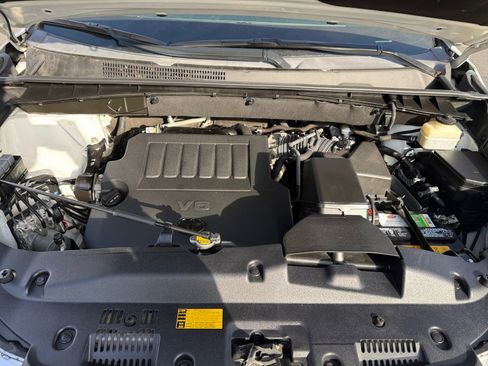 Used 2015 Toyota Highlander XLE image 21