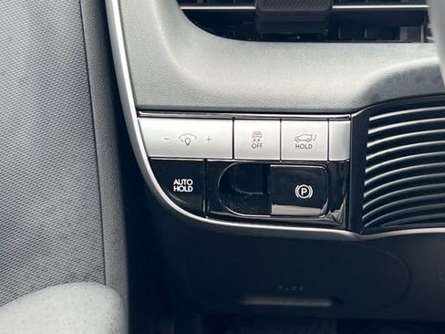 Certified 2024 Hyundai Ioniq 5 SEL AWD/4WD image 38
