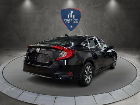 Used 2017 Honda Civic EX image 5