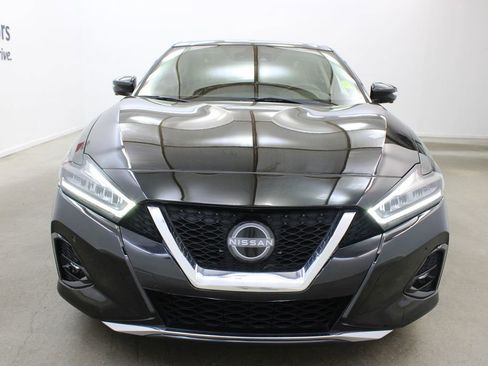 Used 2023 Nissan Maxima Platinum w/ Sport Mat Group FWD image 7
