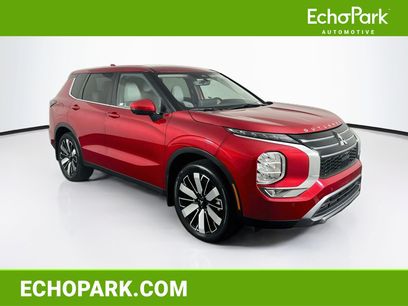 Used 2025 Mitsubishi Outlander SE