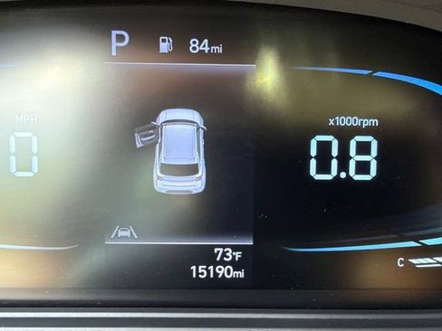 Used 2023 Hyundai Venue SEL FWD image 10